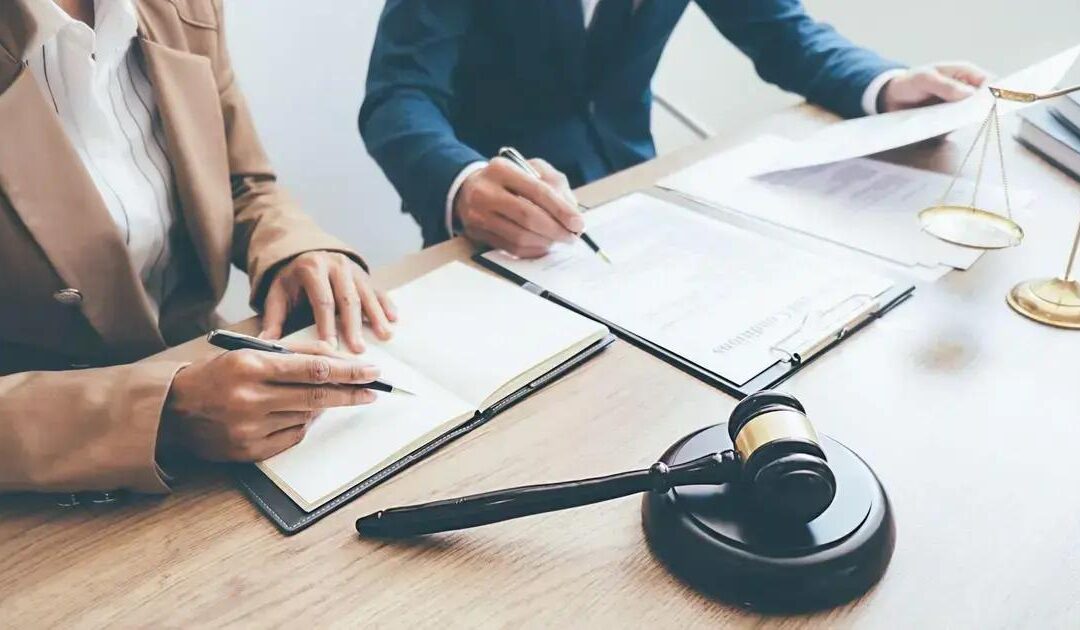 Devolução de Valores em Loteamento com Garantia Fiduciária: O Que os Tribunais Têm Decidido?
