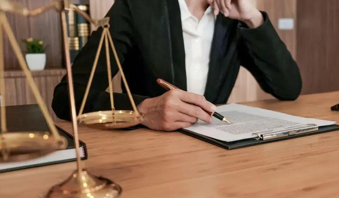 Contratos de adesão: descubra como compreender seus benefícios